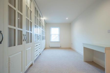 33 Sandown Manor, 84a Sandown Road, Belfast, BT5 6GQ - Photo 5