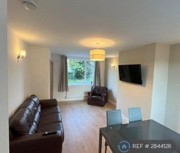 1 bedroom in a house share to rent - Photo 1