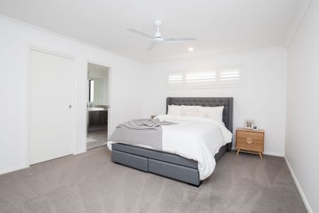 Abundance of Space - Photo 5