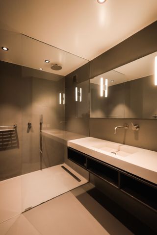 Warmoesstraat 12-B, Kop Zeedijk, 1012JD, Amsterdam - Photo 2