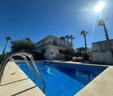 Alquiler de chalet adosado en Lugar Menaya - Photo 4