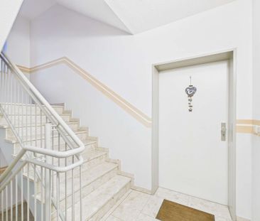 Moderne 2-Raum-Wohnung mit Balkon & Carport in Rodewisch - Photo 1