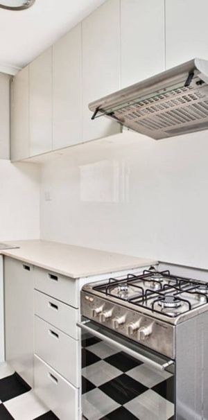 Great Value Studio! - Photo 1