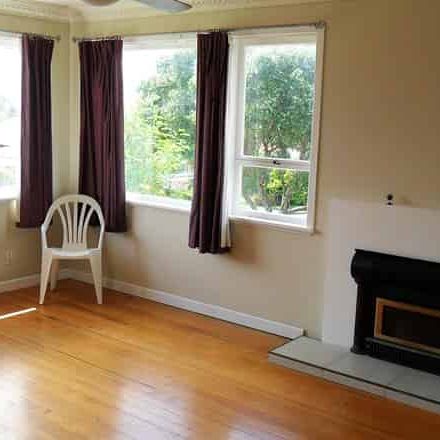 Excellent location for 4 Bedrooms Property - Photo 1