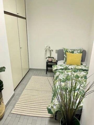 Via Giovanni Randaccio, Milan, Lombardy 20145 - Photo 2