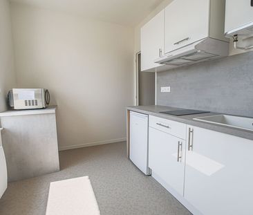 Location Appartement 1 pièce 24m² LE HAVRE 76600 - Photo 5