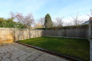 3 BEDROOM House - Semi-Detached - Photo 5