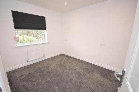 4 bedroom townhouse to rent - Photo 4