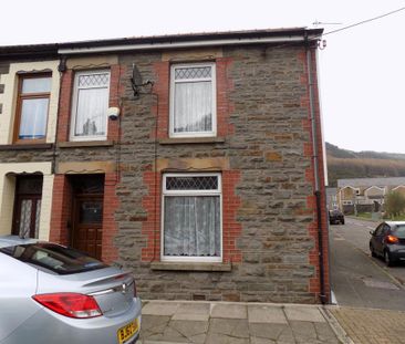 3 bedroom terraced house to rent - Photo 5