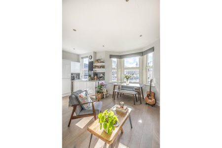 Manor Road, Beckenham BR3 - Photo 4