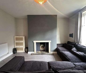 Aire View, Keighley, BD20 - Photo 3