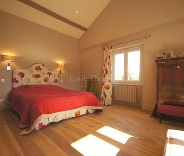 Maison à louer à Urrugne, avec piscine, tennis et vue montagnes. - Photo 4