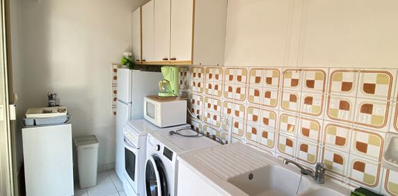 Location Appartement 1 pièce 28m² ANTIBES 06160 - Photo 2