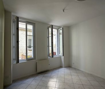 Location Appartement 2 pièces 35m² SAUMUR 49400 - Photo 2