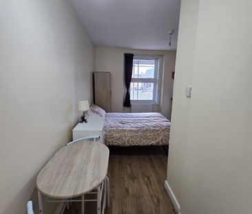 Studio Flat, Green Lanes, N8 - Photo 4