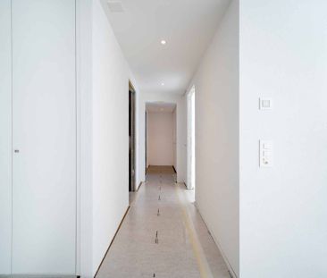 SURE TO BE A HIT MAGNIFICENT 3.5-PIECE NEW WITH GARDEN - Photo 6