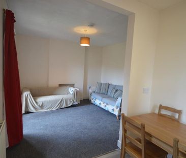 Bournemouth Ensbury Park Road Ensbury Park, BH9, Dorset - Photo 4