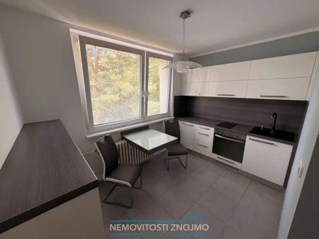Moderní a plně zařízený byt 1+1 k pronájmu Gagarinova 3, Znojmo - Fotografie 2