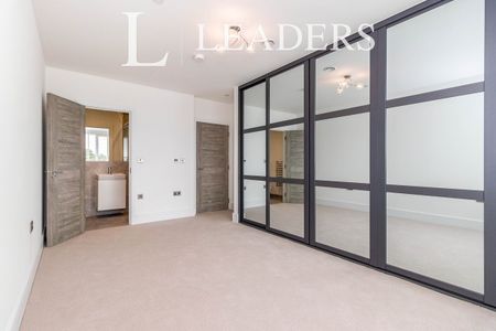 Wattevile House, Burlington Road , KT3 - Photo 5