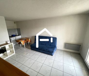 À louer : Studio meublé 30m² , TOULOUSE ARÈNES 529.04€ CC - Photo 1