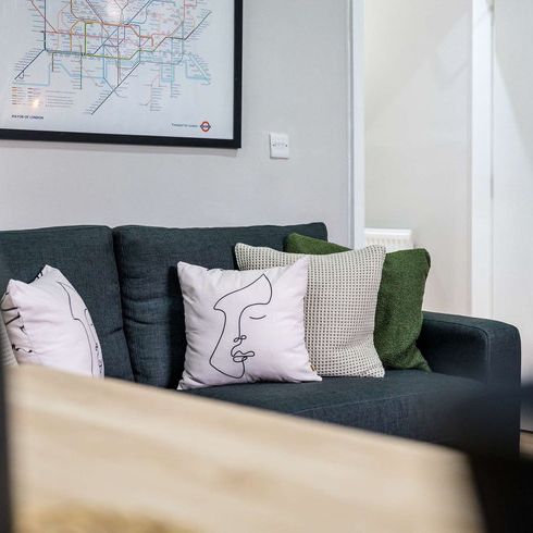 Knight Street - Photo 1