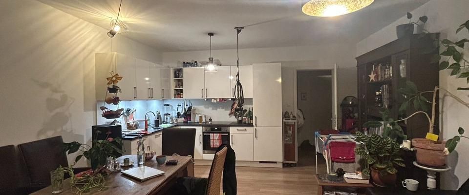 helle 3-Raumwohnung – Besichtigung nur morgen möglich! NK - Photo 1