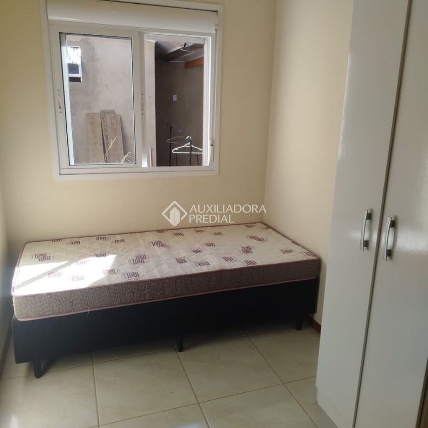 Casa com 2 quartos e 60m² para alugar em Jardim Betânia, Cachoeirinha. - Foto 1
