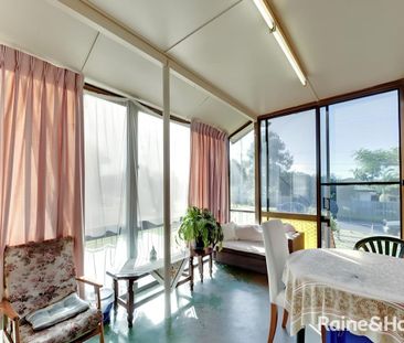 Good size 3 Bedroom Home with a great yard - Photo 1