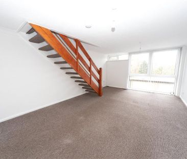 2 bedroom maisonette to rent - Photo 1