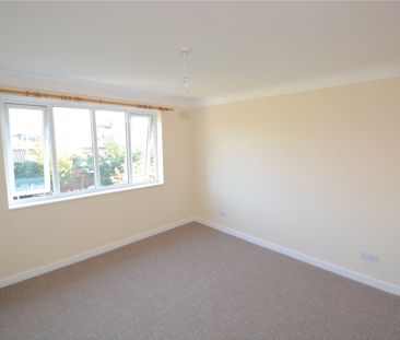 Brooklet Road, CH60 1UL, Heswall - Photo 3