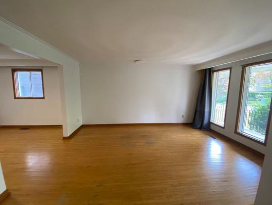 For Lease - 31 Donalda Crescent, Toronto, Ontario - Photo 1