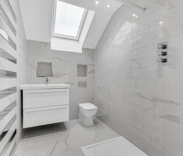 3 bedroom end of terrace house to rent - Photo 5