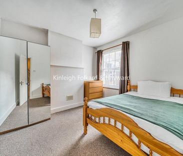 4 bedroom terraced house to rent - Photo 3