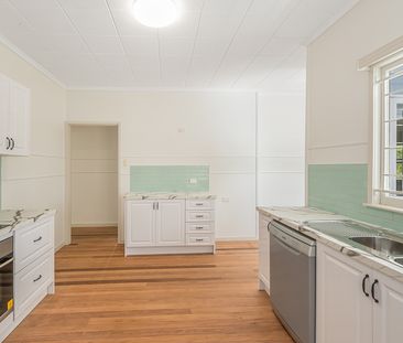 83 Chamberlain Street, Tarragindi QLD 4121 - House For Rent | Domain - Photo 4