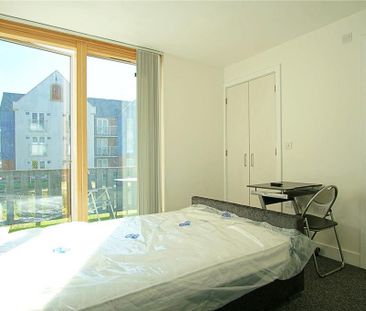 4 bedroom terraced house to rent - Photo 2