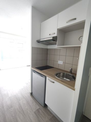 Location Appartement 1 pièce 20m² FRANQUEVILLE ST PIERRE 76520 - Photo 5