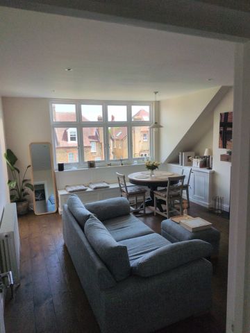3 Bed Flat, Wexford Road, SW12 - Photo 2