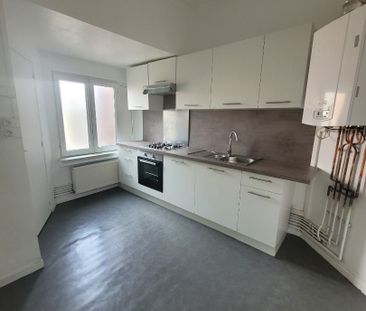 Location Appartement 2 pièces 51m² MAUBEUGE 59600 - Photo 4
