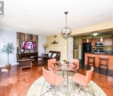 1175 MCDOWELL CRESCENT - Photo 2