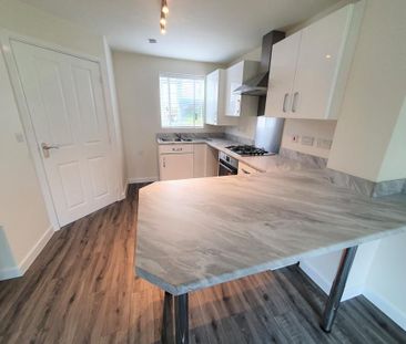 3 bedroom end of terrace house to rent - Photo 6