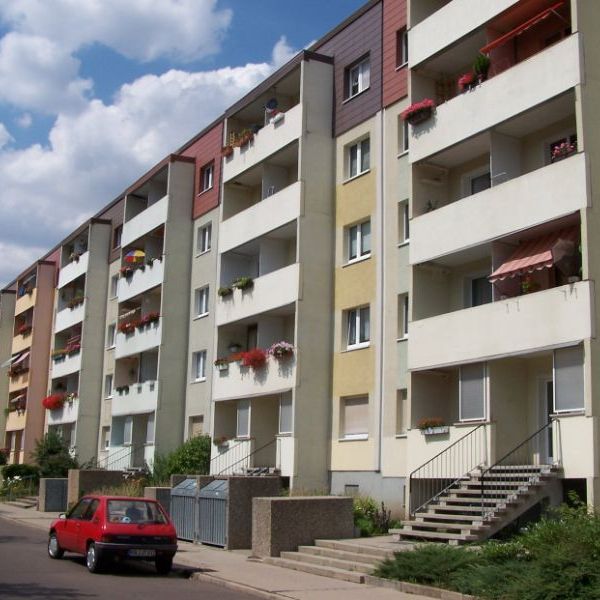 Für Sie sanieren wir - 3 Zimmer-Wohnung in Halle - Foto 2