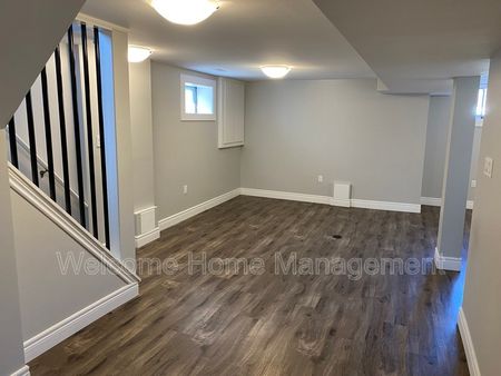$1,795 / 2 br / 1 ba / Bright & Spacious Lower Unit in Hamilton! - Photo 3