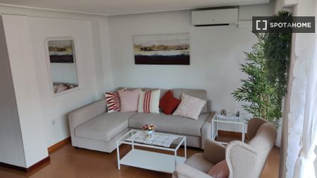 valencia, Valencian Community 46009 - Photo 5