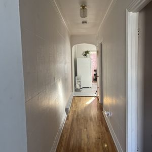 Grand, Propre 3 1/2 RDC - Photo 2