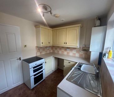 2 bedroom detached bungalow to rent - Photo 4