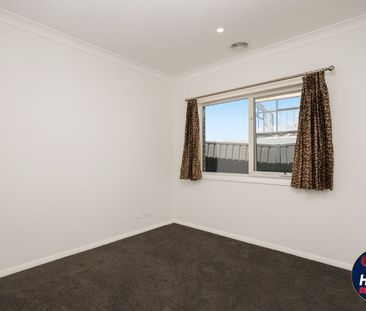 58 Ken Herde Crescent, Taylor ACT 2913 - House For Rent | Domain - Photo 5