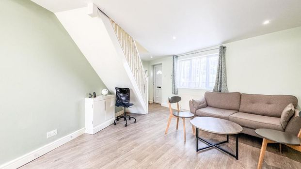 1 bedroom terraced house to rent - Photo 1