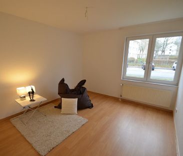 Moderne Wohnung mit sonnigem Balkon! - Photo 4