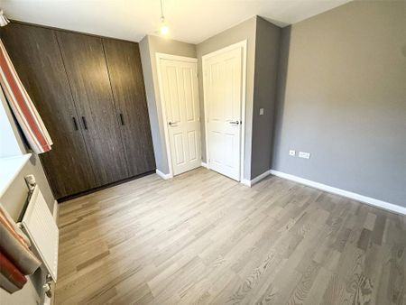 3 bedroom terraced house to rent - Photo 5