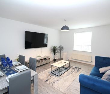 3 bedroom apartment to rent - Photo 1